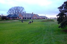 �j���[�W�[�����h�̃S���t��bCHRISTCHURCH G.C.