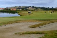 �j���[�W�[�����h�̃S���t��bGULF HARBOUR