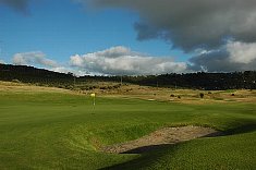 �j���[�W�[�����h�̃S���t��bMURIWAI G.C.