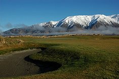 �j���[�W�[�����h�̃S���t��bTERRACE DOWNS