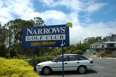 �j���[�W�[�����h�̃S���t��